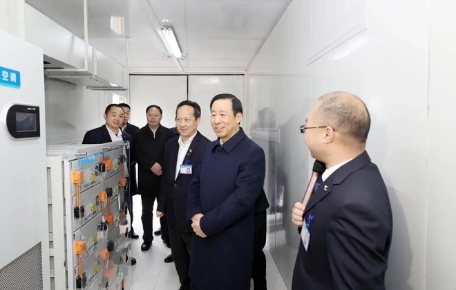 湖南省委書記許達(dá)哲一行考察華自科技1.jpg 湖南省委書記許達(dá)哲一行考察華自科技1.jpg